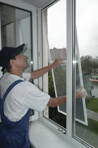 Установка москитных сеток